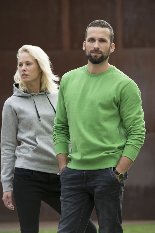 Classic Roundneck